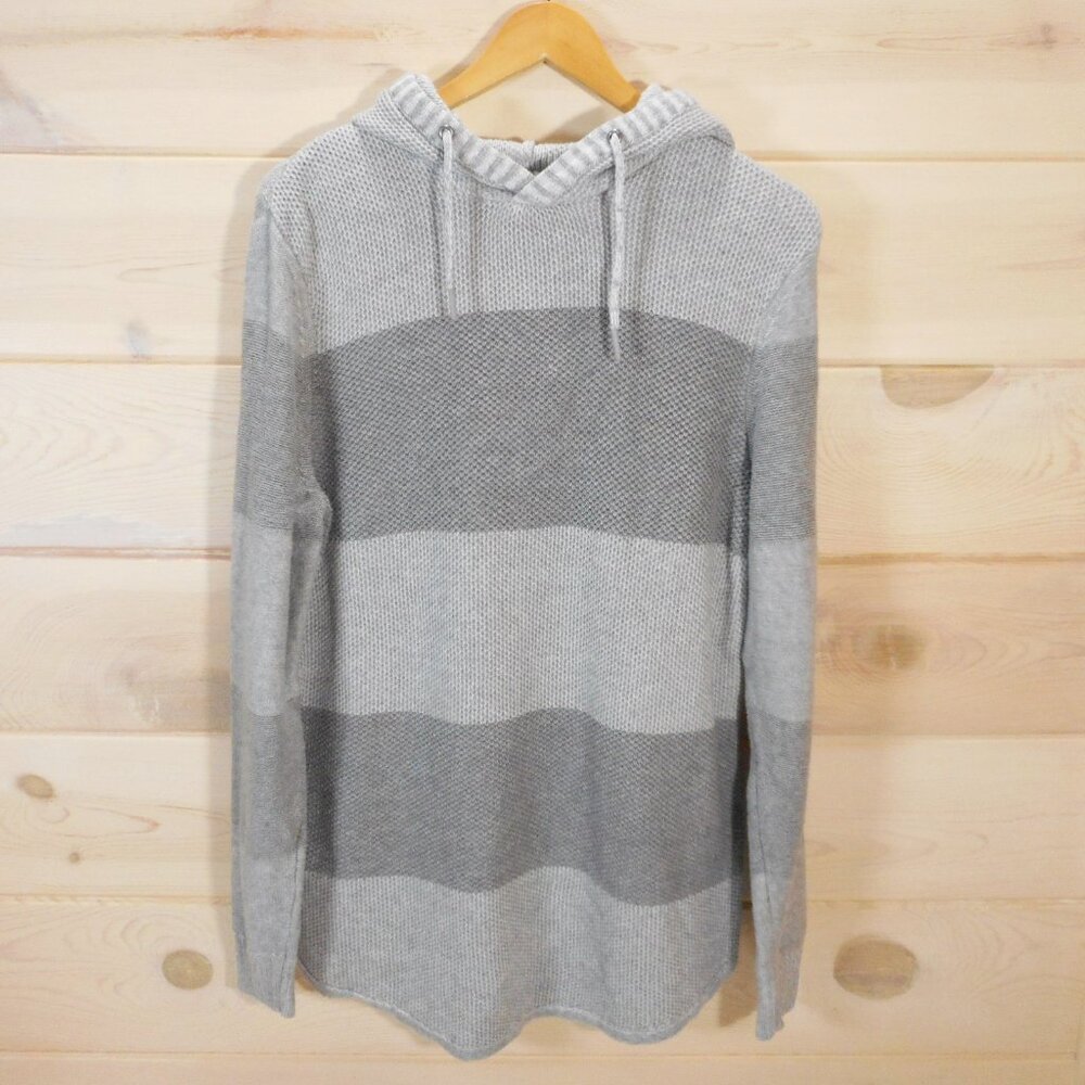 Urban Pipeline Men's size M Gray Striped Knit Hooded Sweater Hoodie